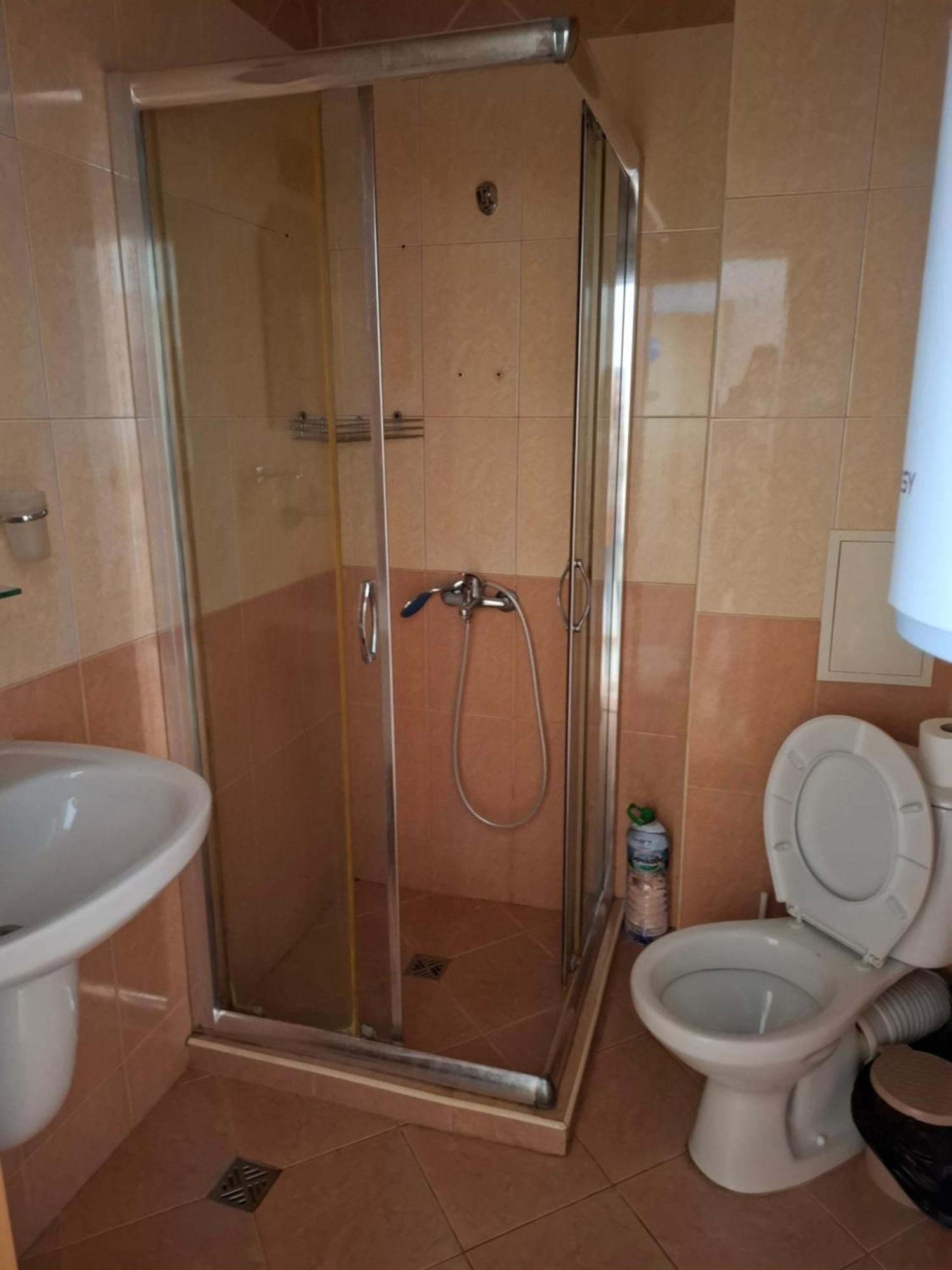 Hotel Harmony Pantai Sunny Bagian luar foto